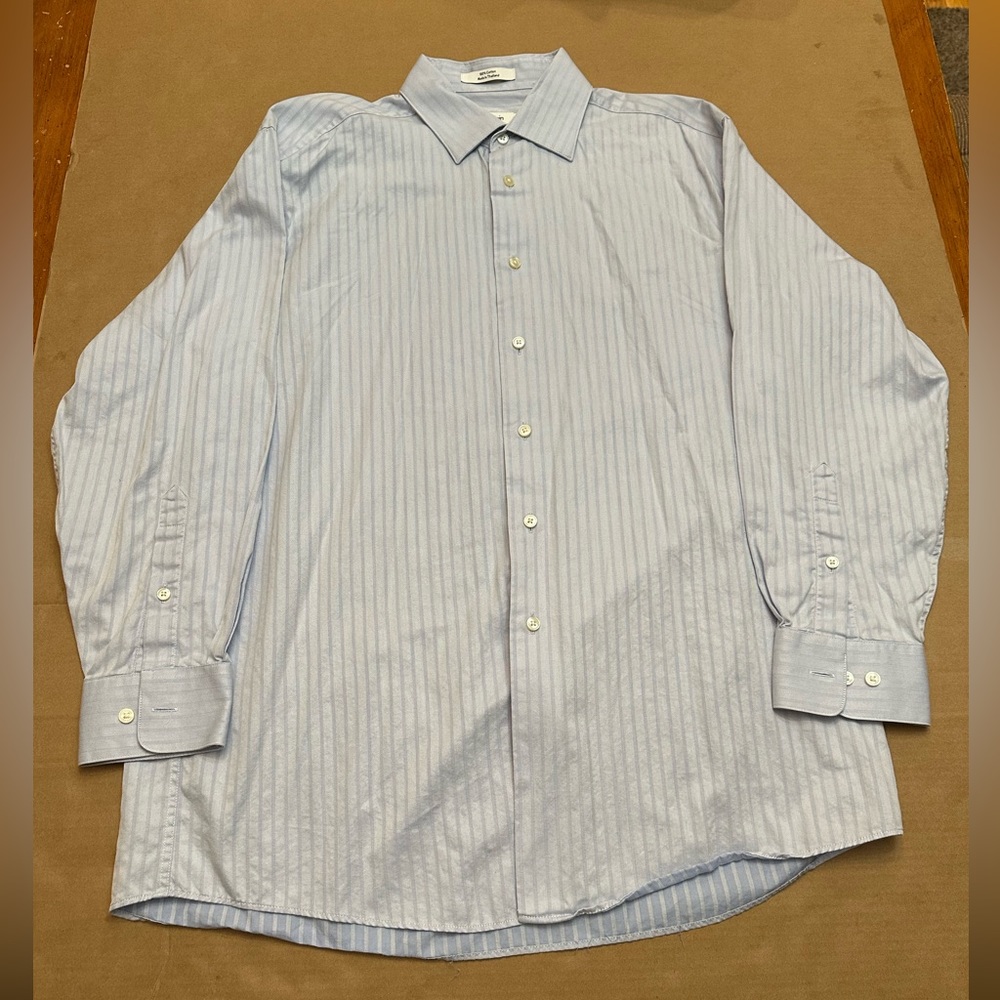 Men's Calvin Klein size 16 32/33 blue long sleeve shirt